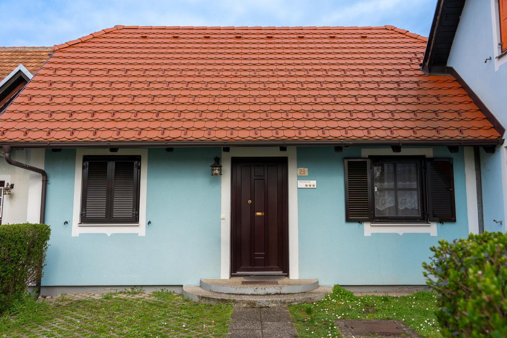 Spa House Blue Lagoon In Terme Catez ชาเตช อ็อบ ซาวี ภายนอก รูปภาพ